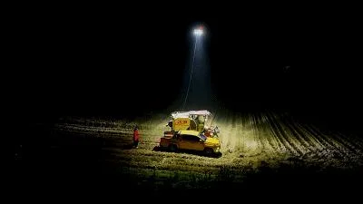 Illuminazione MYUAV Drone da Tether Cable Fornitura di energia ininterrottamente 24 ore per l'illuminazione di emergenza 1