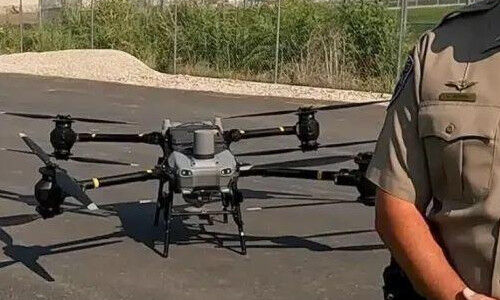 ultime notizie aziendali su La polizia dello Utah dispiegherà il drone DJI FC30 per la ricerca e il salvataggio