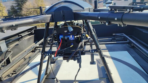 ultime notizie aziendali su Drone collegato al relè delle comunicazioni di emergenza MYUAV