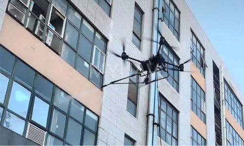 ultime notizie aziendali su MYUAV FC Dual Tethered Aerial Cleaning Drone: la stella stabile delle operazioni di lavaggio degli edifici